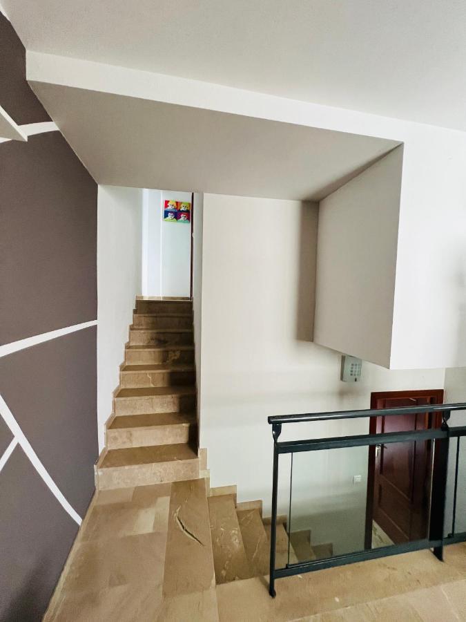 Japi Duplex Apartment Lucena Exterior photo